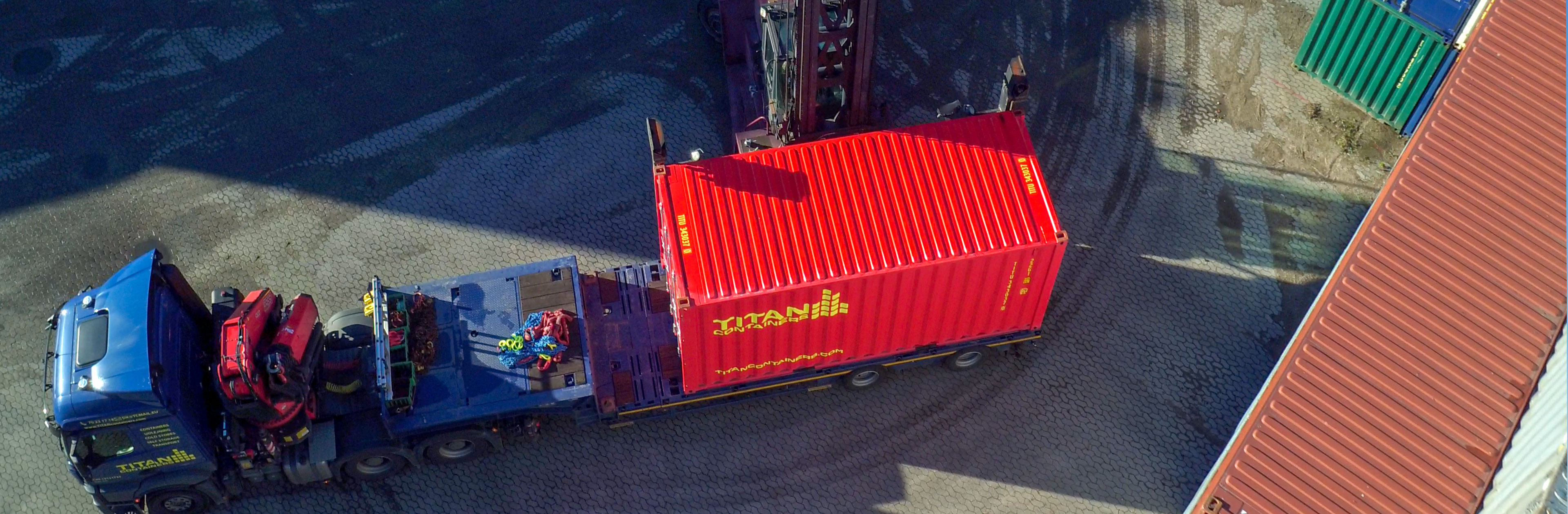 Container op vrachtwagen
